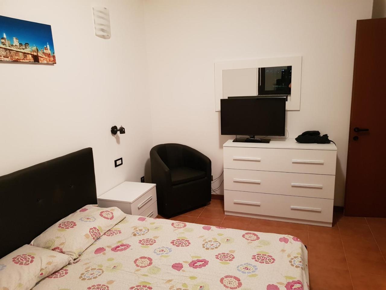מלון Milan White Tower Flat Bisceglie M1 מראה חיצוני תמונה
